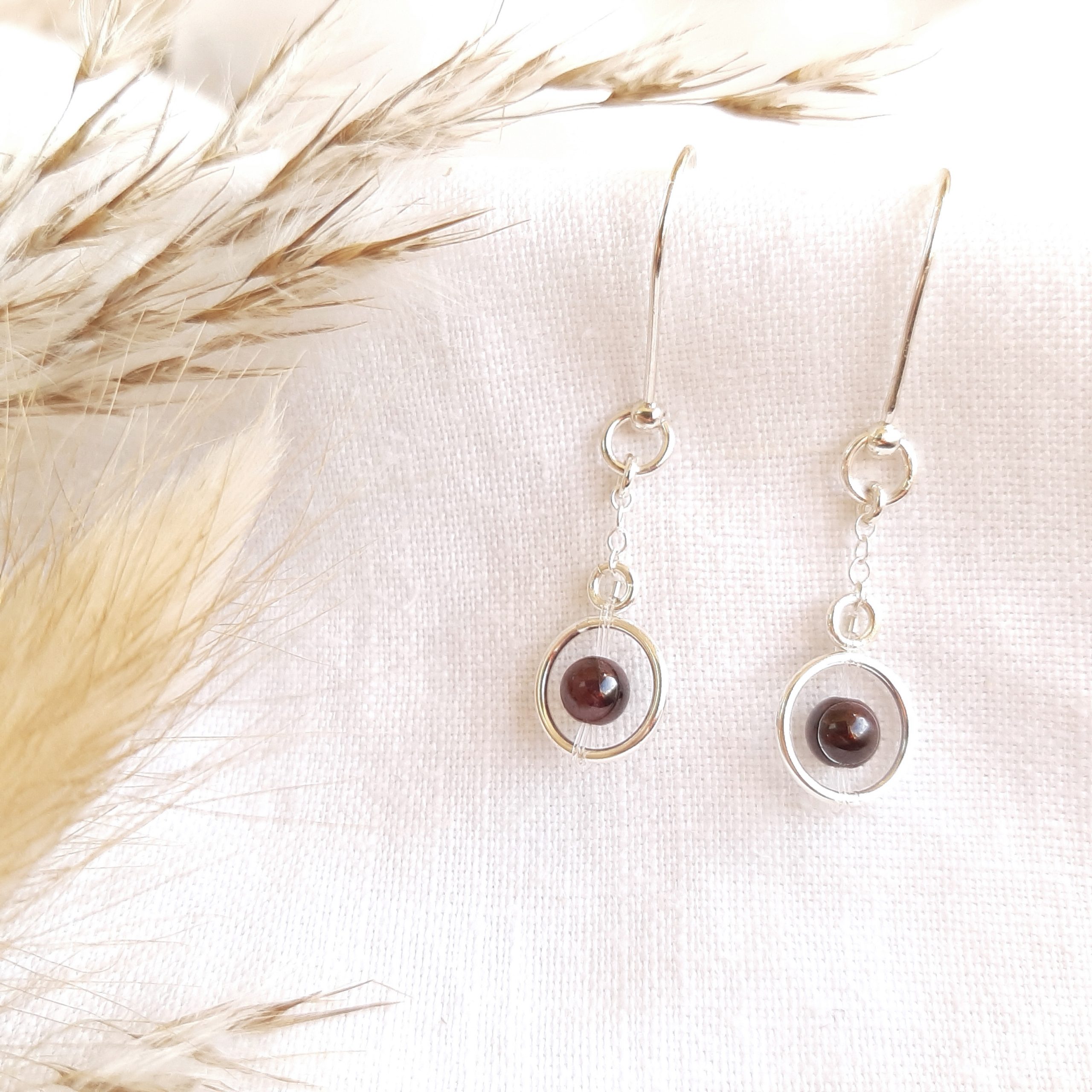Boucles d'oreilles Funambule - Grenat – Image 3